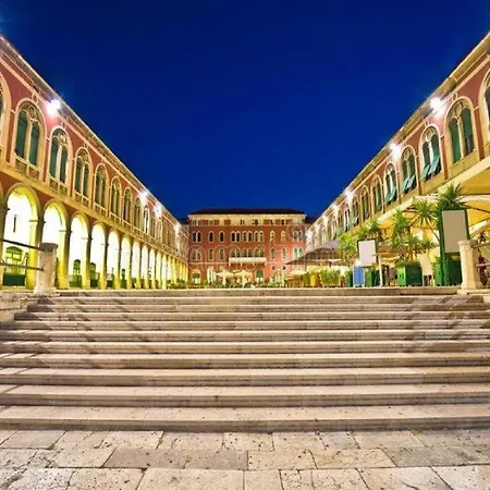 Luxury Art 1- In The Heart Of *