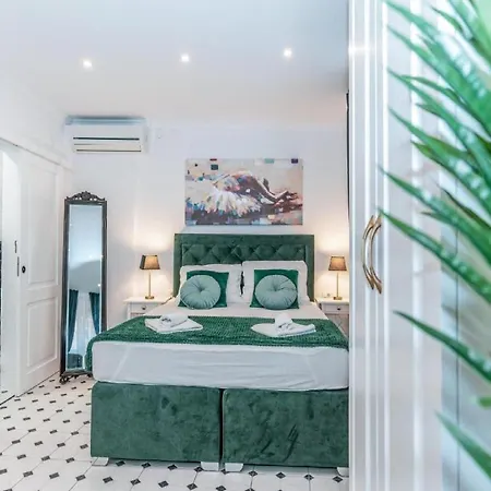 Apartment Art Center - 2 *